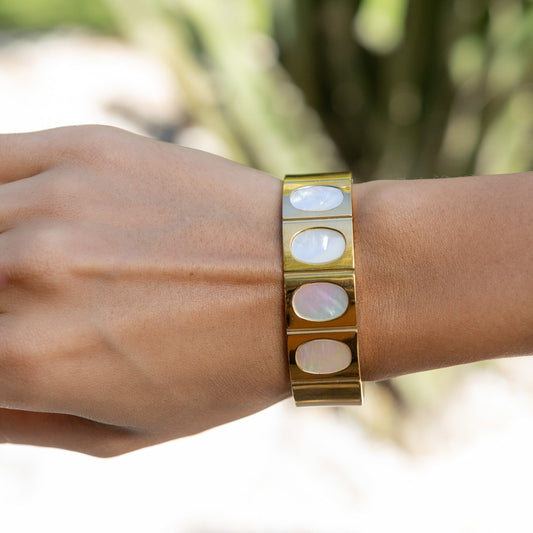 Dahlia Cuff — Soul Flow Apparel