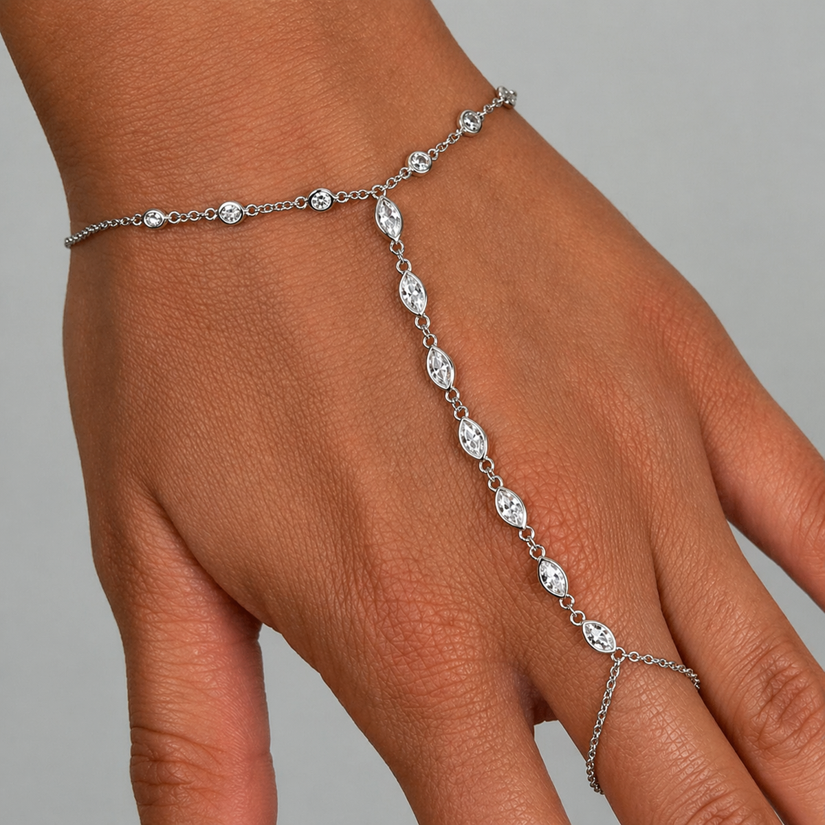 Anastasia Hand Chain Bracelet in silver — Soul Flow Apparel