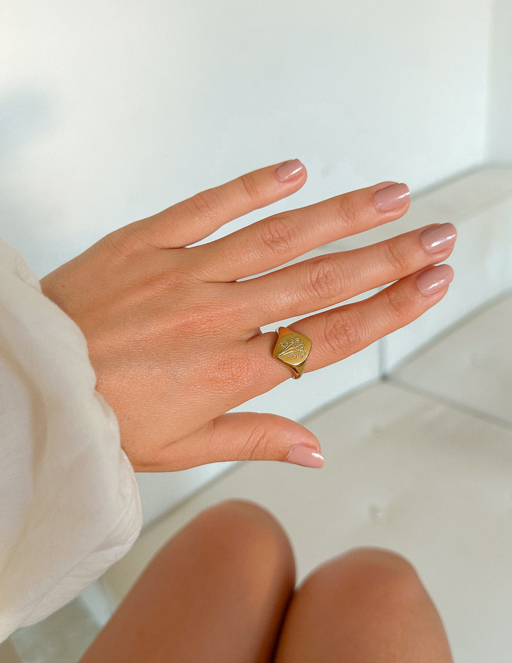 Floral Signet Ring – Christian Ring