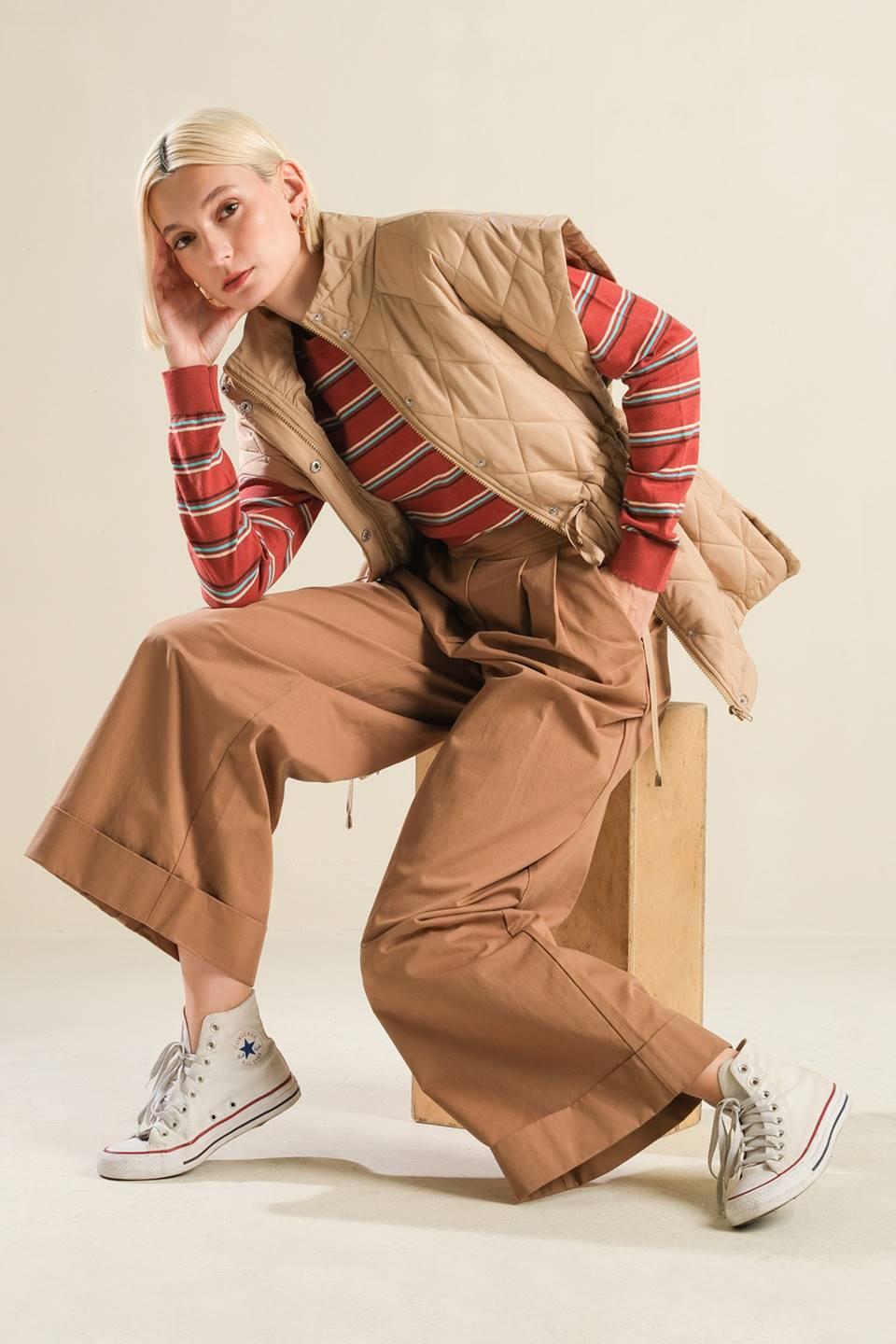Endless Inspiration Vest Jacket in taupe, view 9 — Soul Flow Apparel