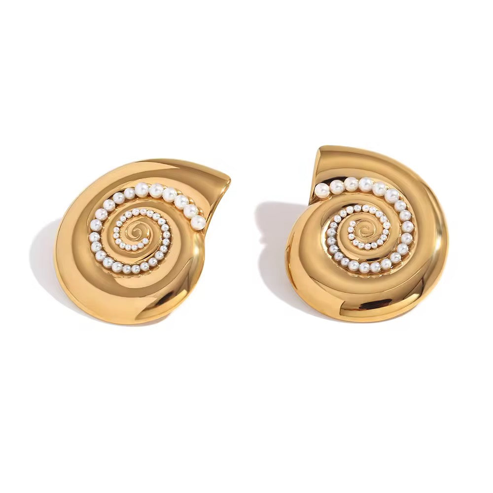 Ingrid Pearl Earring — Soul Flow Apparel