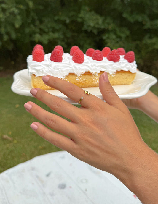 Wrapped Cross Gem Ring – Christian Ring