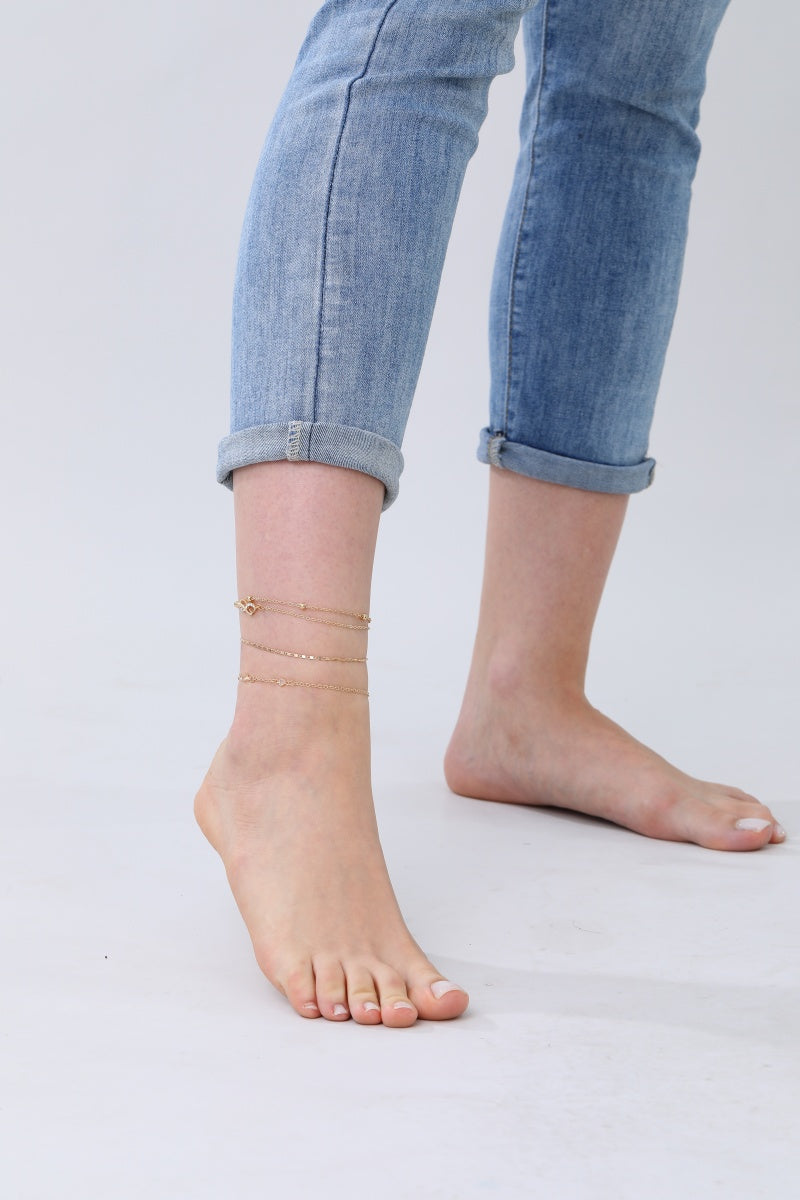 Versatile Gold Chain Anklet & Bracelet – 2-in-1 Elegance✨ Leto Collection