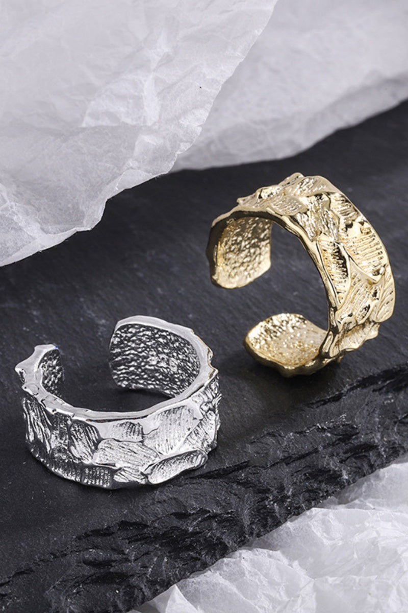 Geometric Nugget Ring – Textured Minimalist Jewelry ✨⛓️ Leto Collection