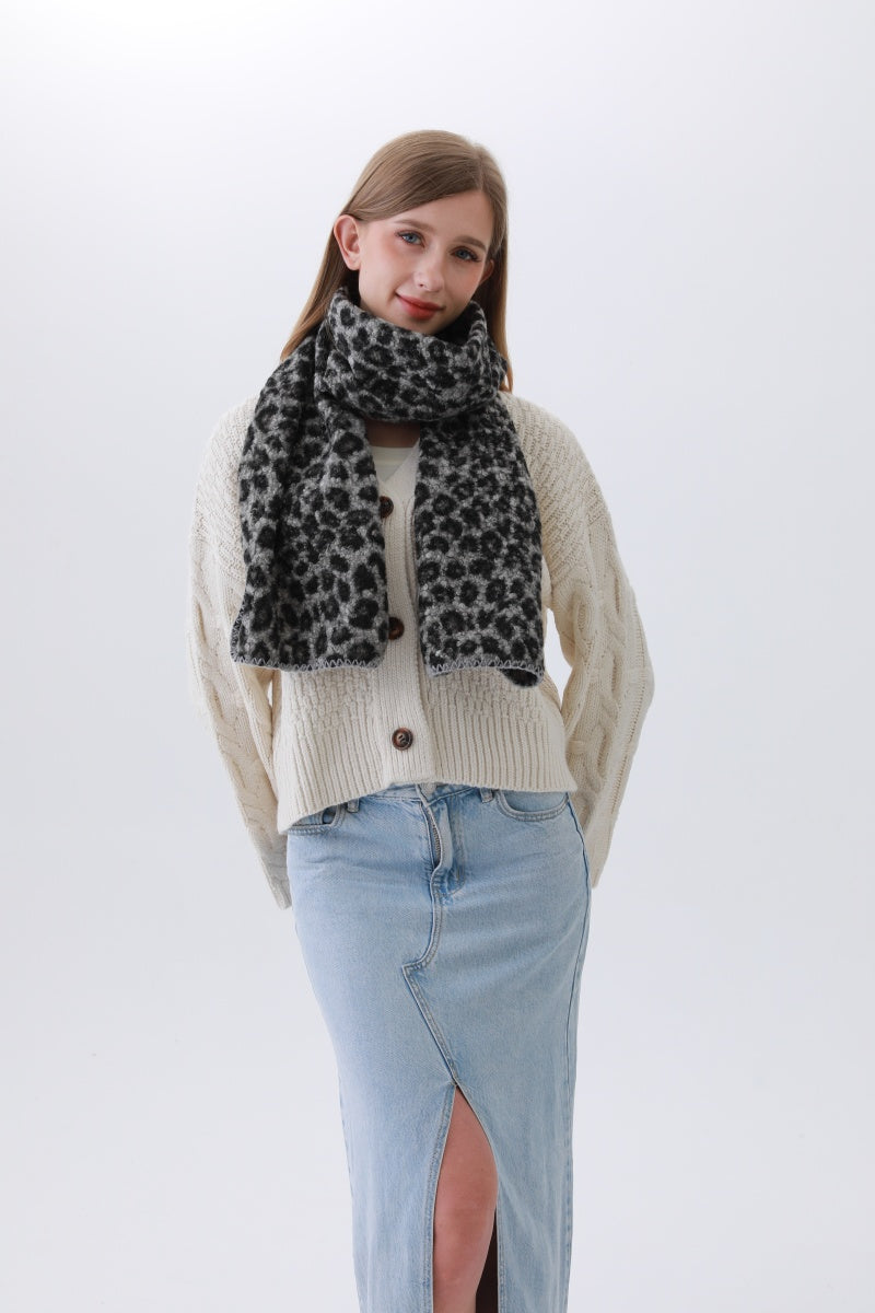 Leopard Print Woven Scarf – Animal Pattern Accent 🐆✨ Boho Clothing and Accessories