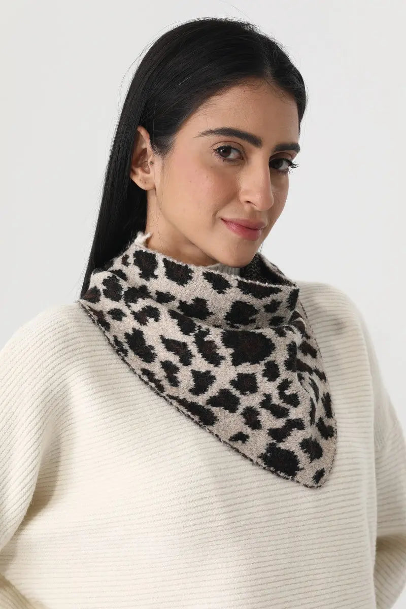 Women Leopard Print Knit Triangle Multi Wear Head Wrap đ⨠Leto Collection