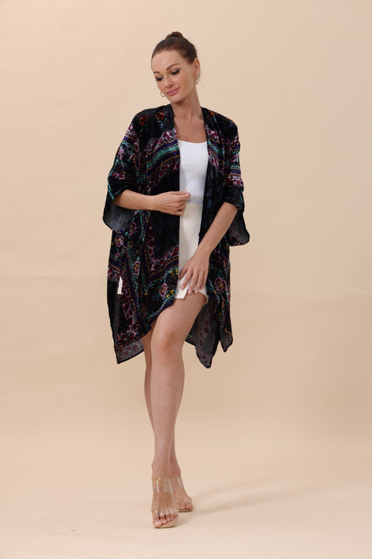 Floral-Stripe Velvet Kimono – Luxe Textures & Modern Tradition🌿✨ Leto Collection