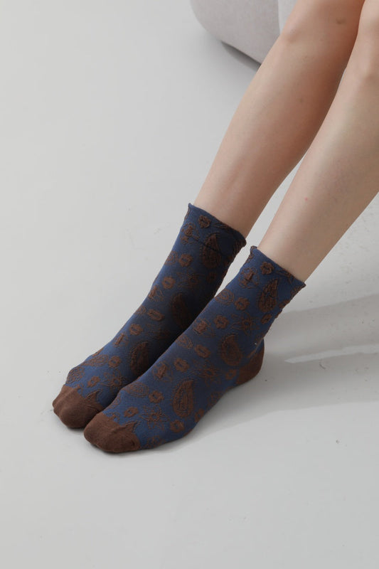 Cashew-Print Socks – Lightweight & Breathable Comfort 🌰🧦 Leto Collection