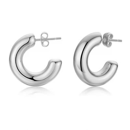 Chloe Mini Hoop — Soul Flow Apparel