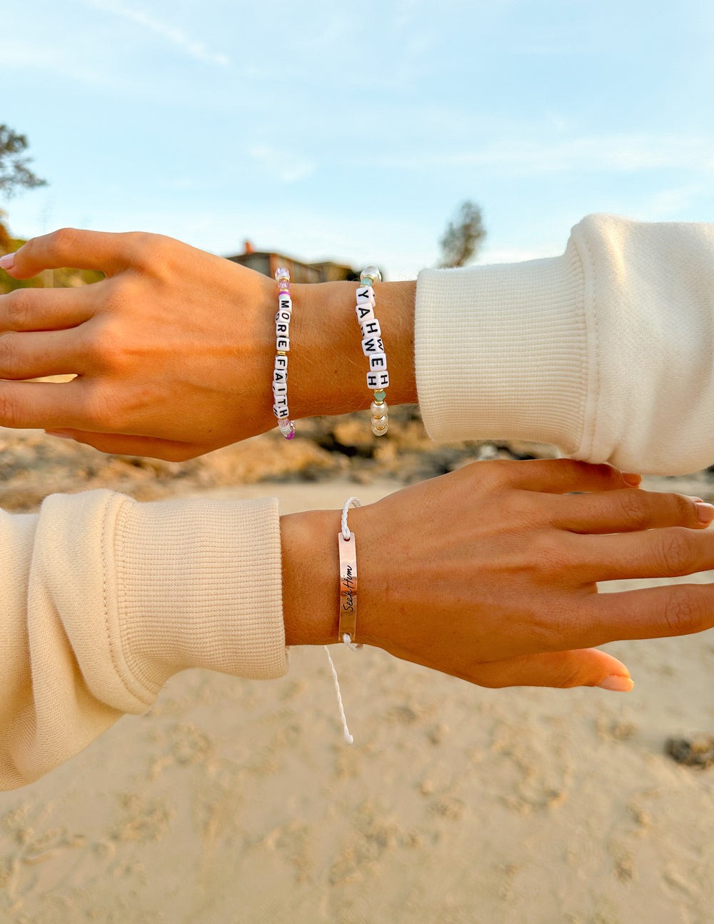 Seek Him Bracelet – Christian String Bracelet