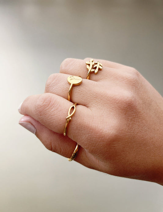 Gold Wildflower Ring – Christian Ring