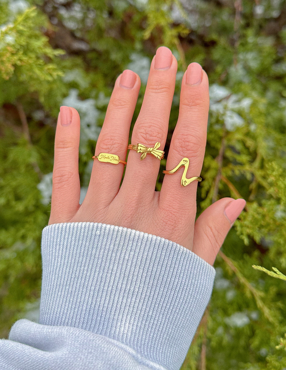 Ribbon Ring – Christian Ring