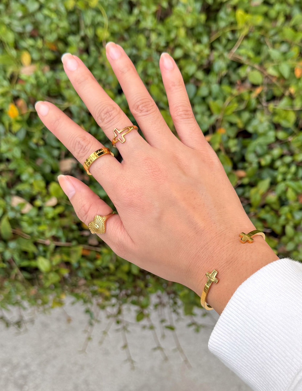Radiant Heart Ring – Christian Ring