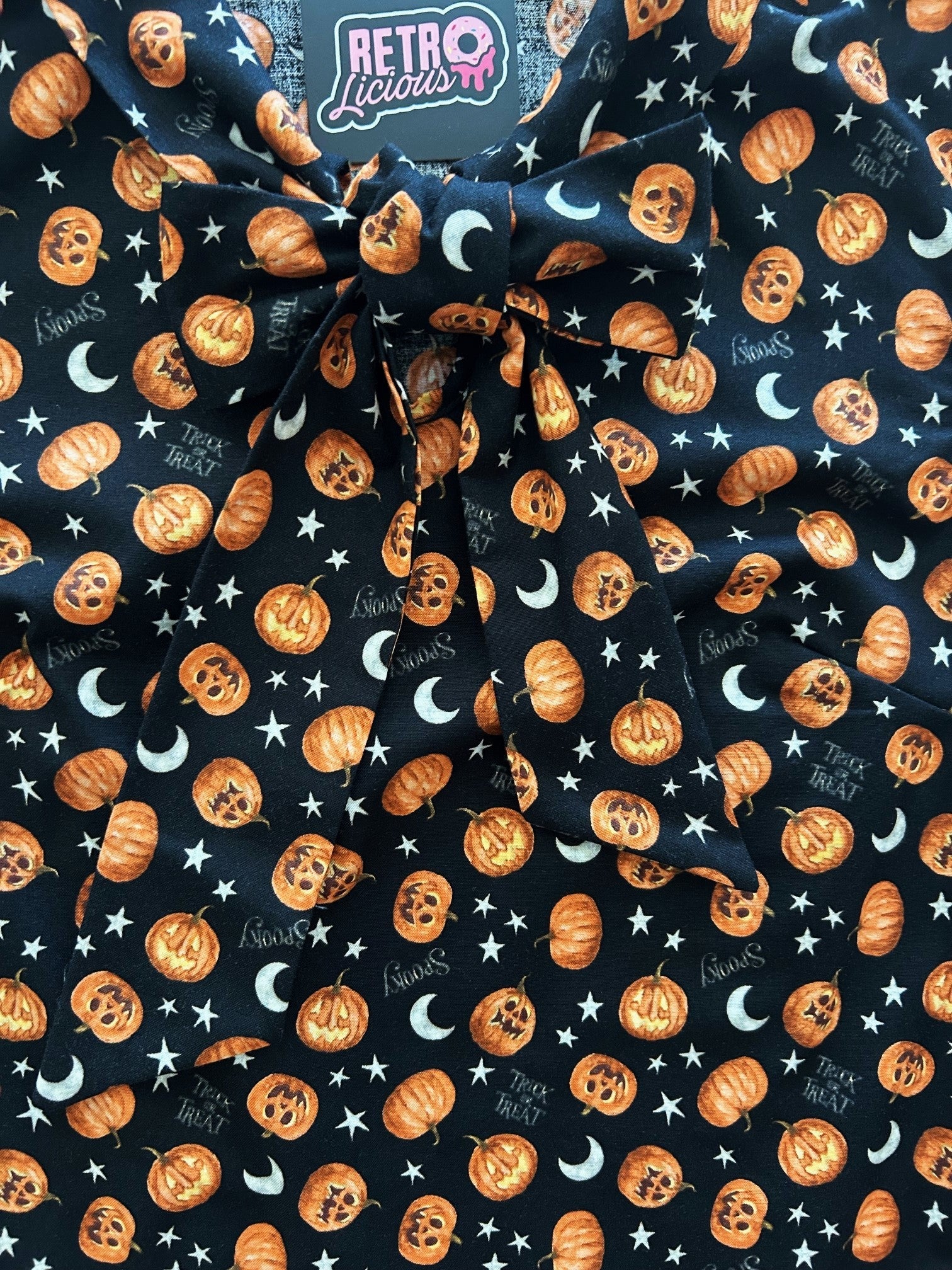 Jack-O’-Lantern Bow Top — Soul Flow Apparel