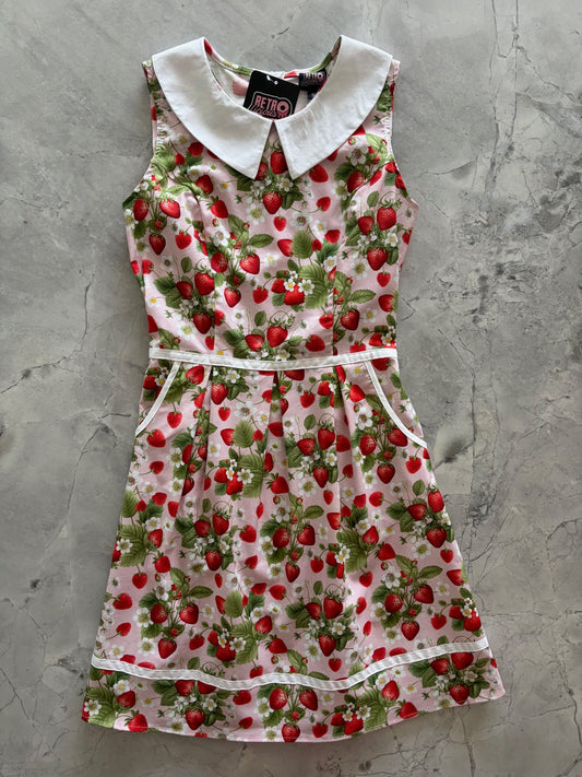 Strawberry Collared Dress - Plus Sizes Only — Soul Flow Apparel
