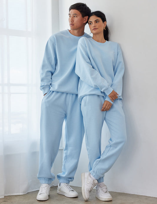Basics Dream Blue Unisex Crewneck – Christian Crewneck