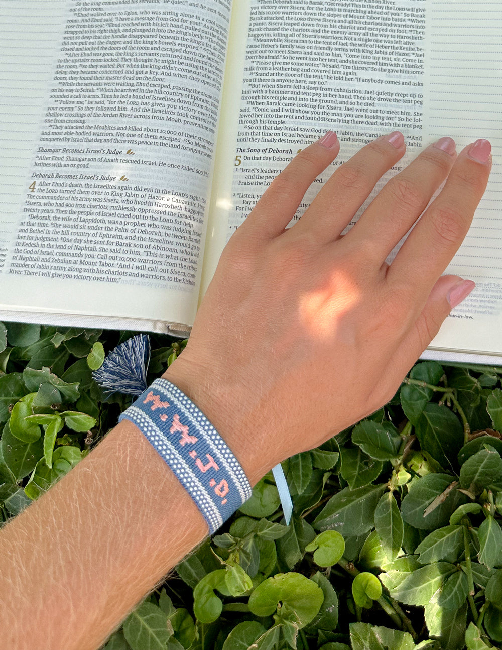 Blue WWJD Embroidered Bracelet – Christian Wristband