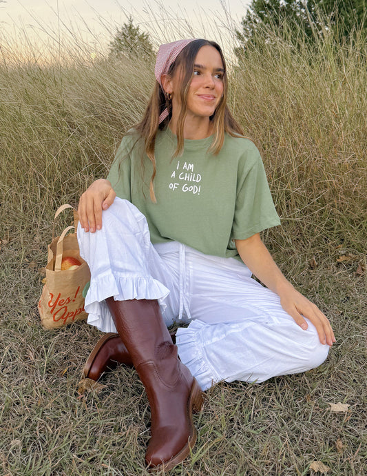 Child of God Cropped Women's Tee – Christian T-Shirt