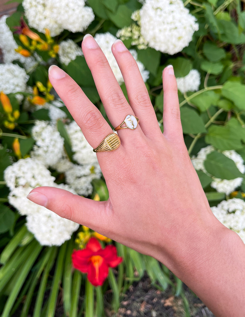 Wildflower Signet Ring – Christian Ring