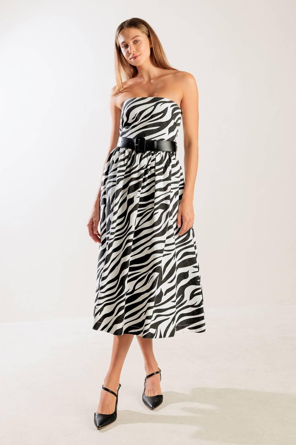 Not So Ordinary Woven Midi Dress in white black, view 6 — Soul Flow Apparel