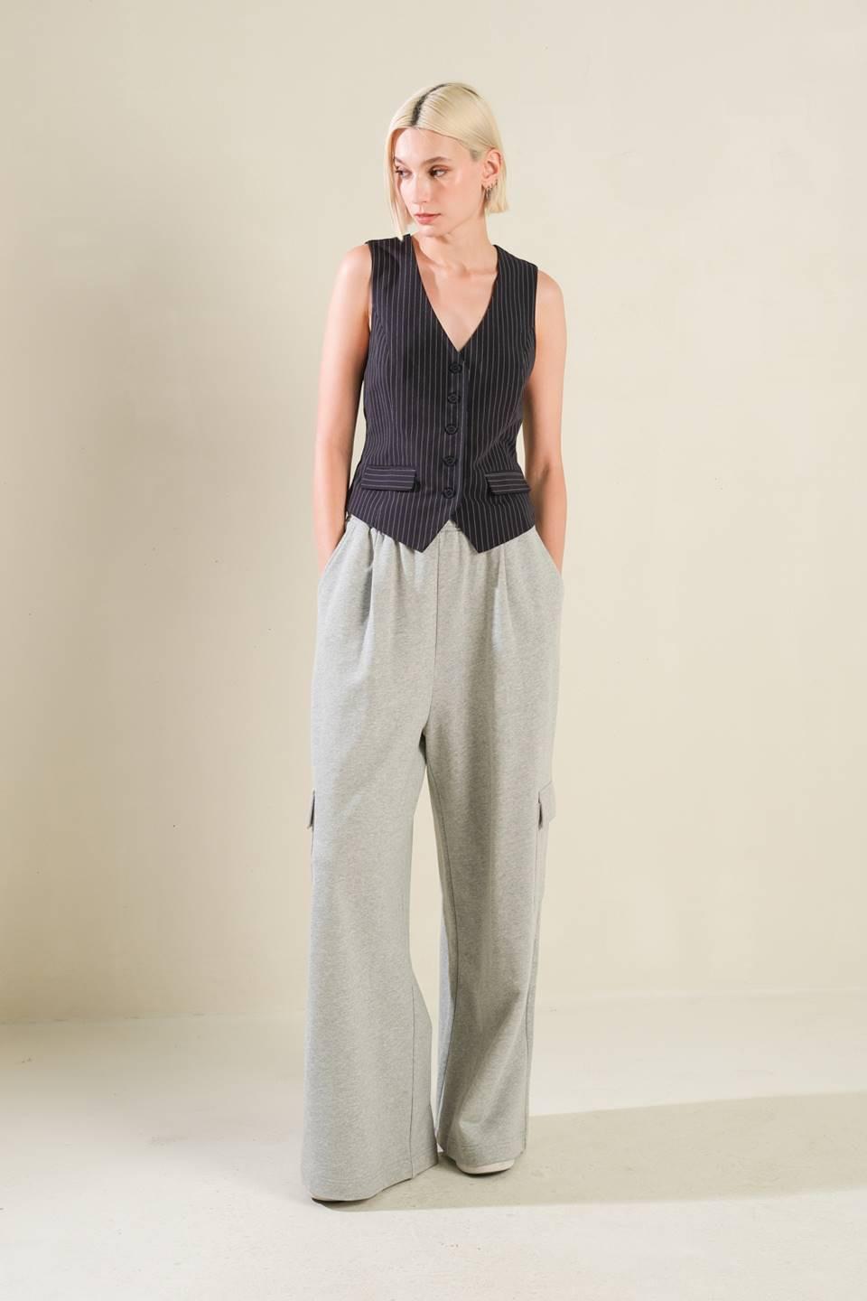 Caught Your Eye Woven Vest in navy, view 5 — Soul Flow Apparel