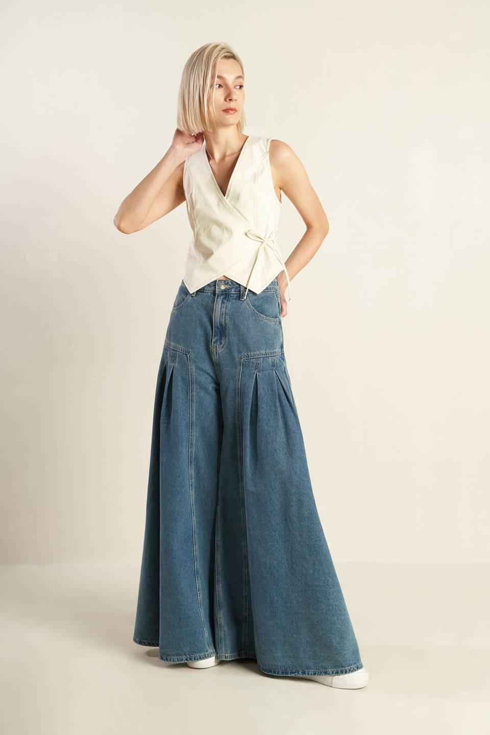 Watching the Wind Woven Vest in ecru, view 3 — Soul Flow Apparel