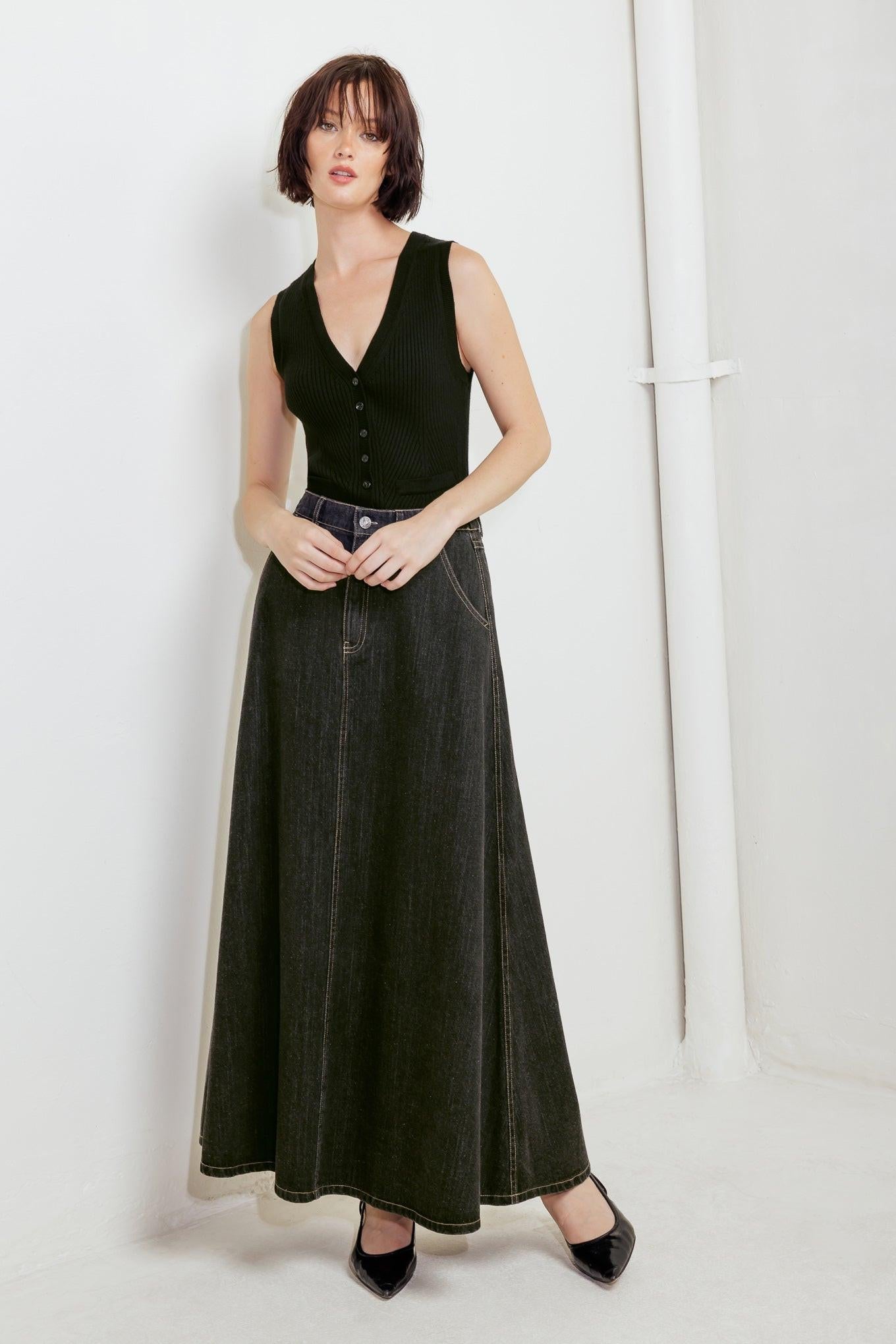 Trading Secrets Denim Skirt in black, view 7 — Soul Flow Apparel
