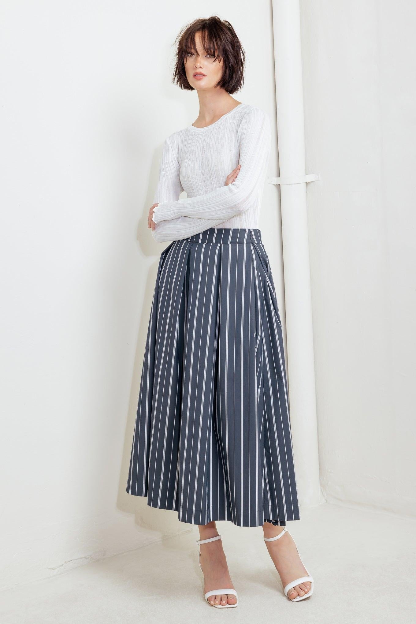 Behind the Grin Woven Midi Skirt in charcoal, view 4 — Soul Flow Apparel