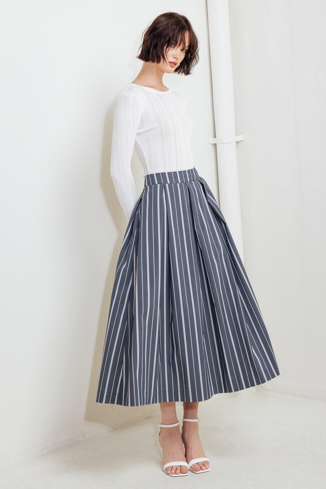 Behind the Grin Woven Midi Skirt in charcoal, view 7 — Soul Flow Apparel
