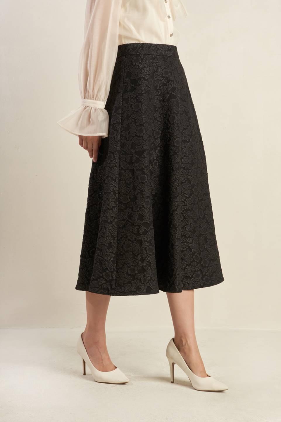 Forever Daydreaming Woven Midi Skirt in black, view 6 — Soul Flow Apparel