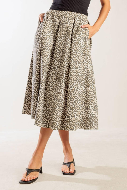 Something Special Woven Midi Full Skirt in white, view 1 — Soul Flow Apparel