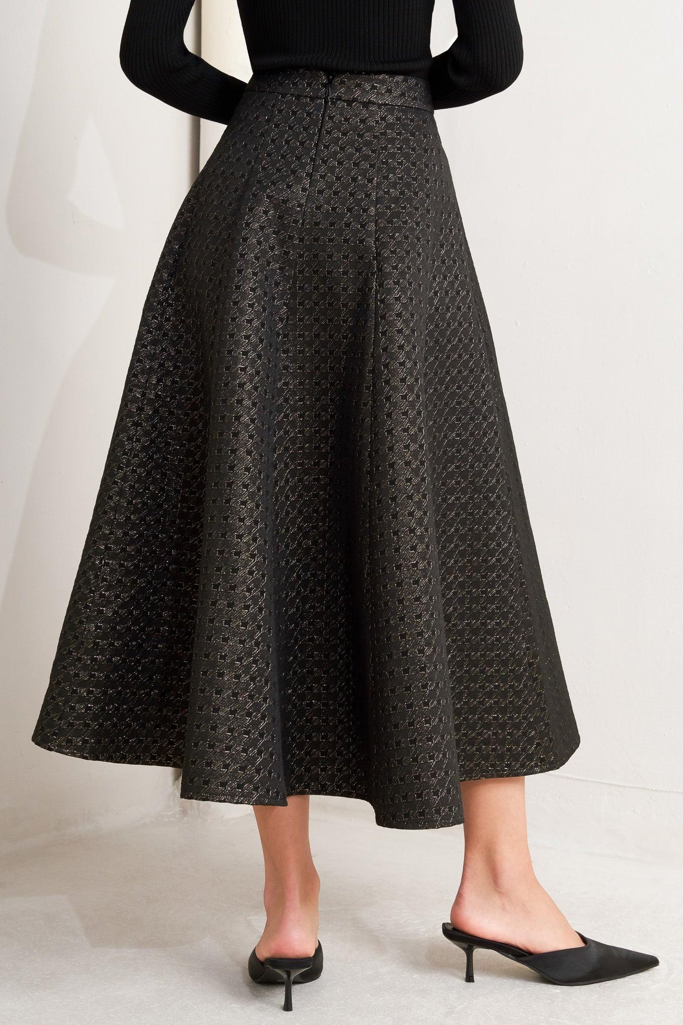 Evening Sculpt Metallic Woven Circle Skirt in black gold, view 5 — Soul Flow Apparel