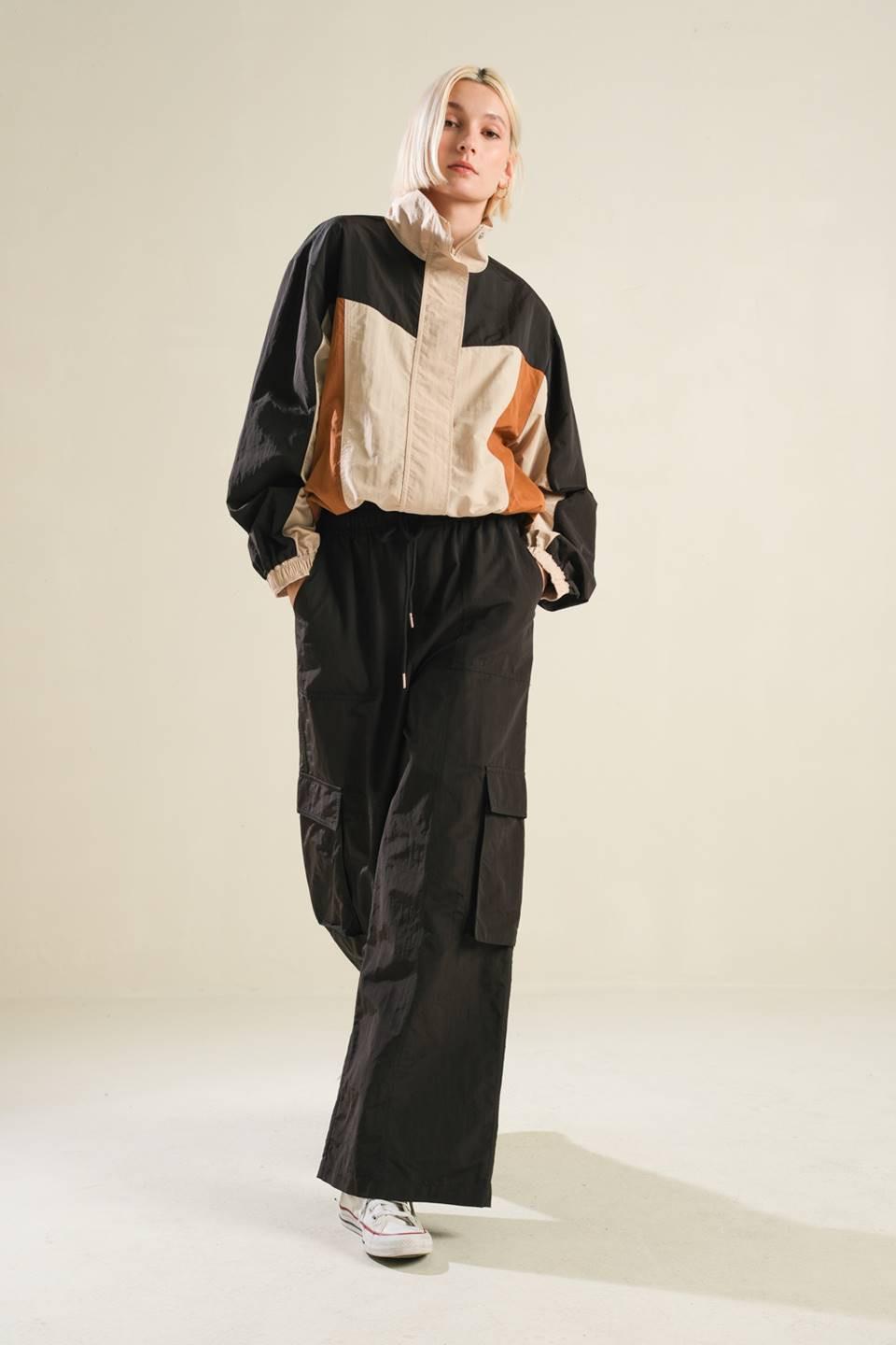 Lovin on Me Cargo Pants in black, view 7 — Soul Flow Apparel