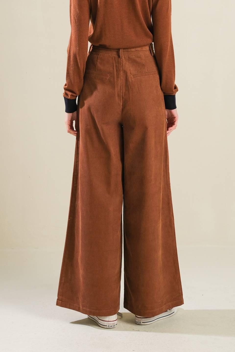 The Fame Woven Pants in brown, view 2 — Soul Flow Apparel