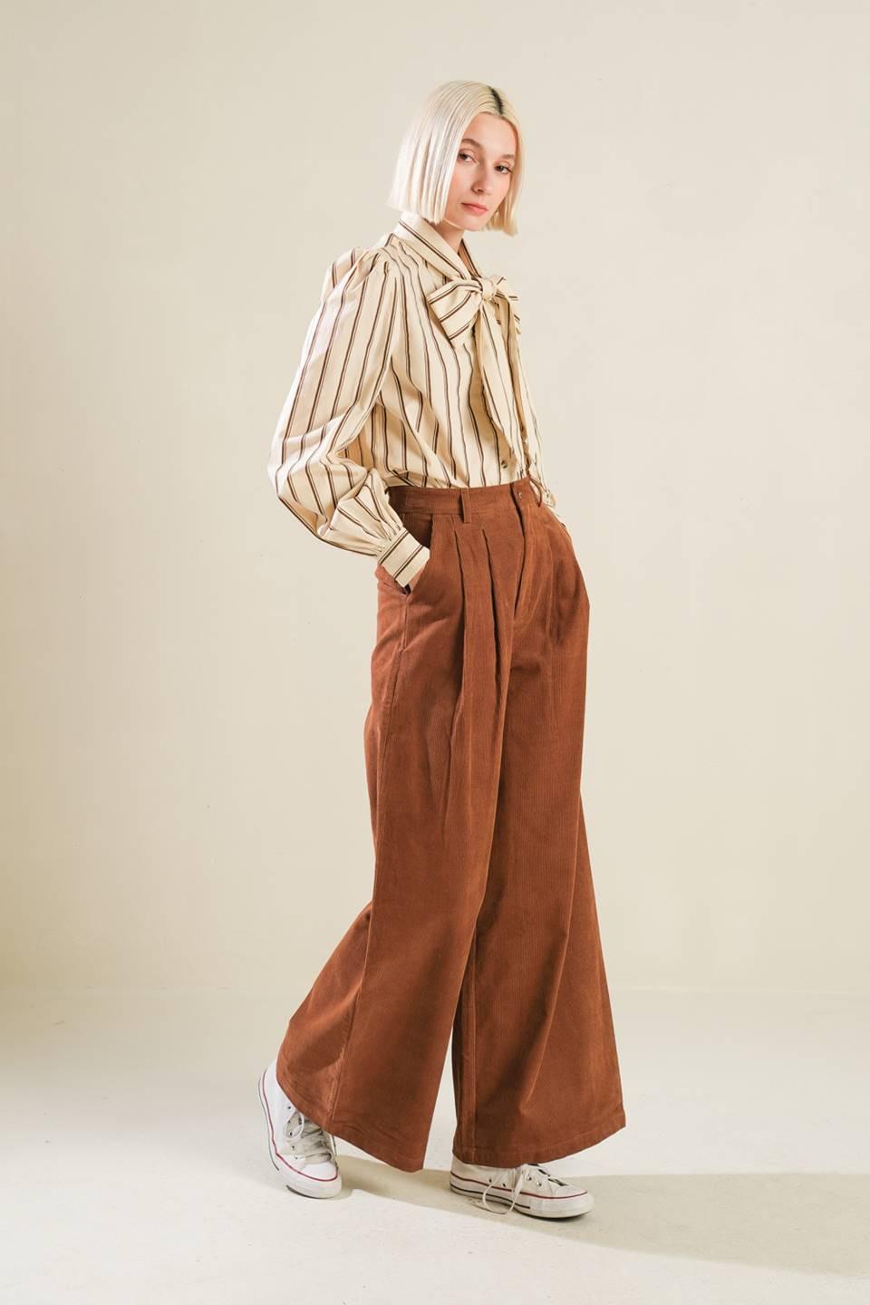 The Fame Woven Pants in brown, view 7 — Soul Flow Apparel