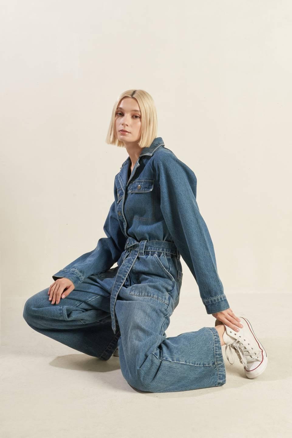 Perfect Meet Denim Jumpsuit in indigo, view 5 — Soul Flow Apparel