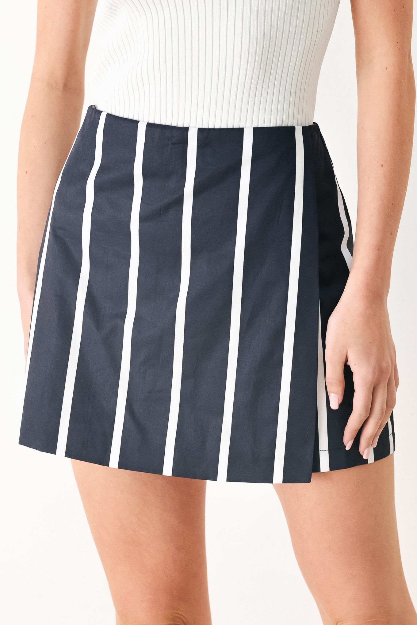 Dark Rhythm Stripe Woven Skort in navy white, view 1 — Soul Flow Apparel