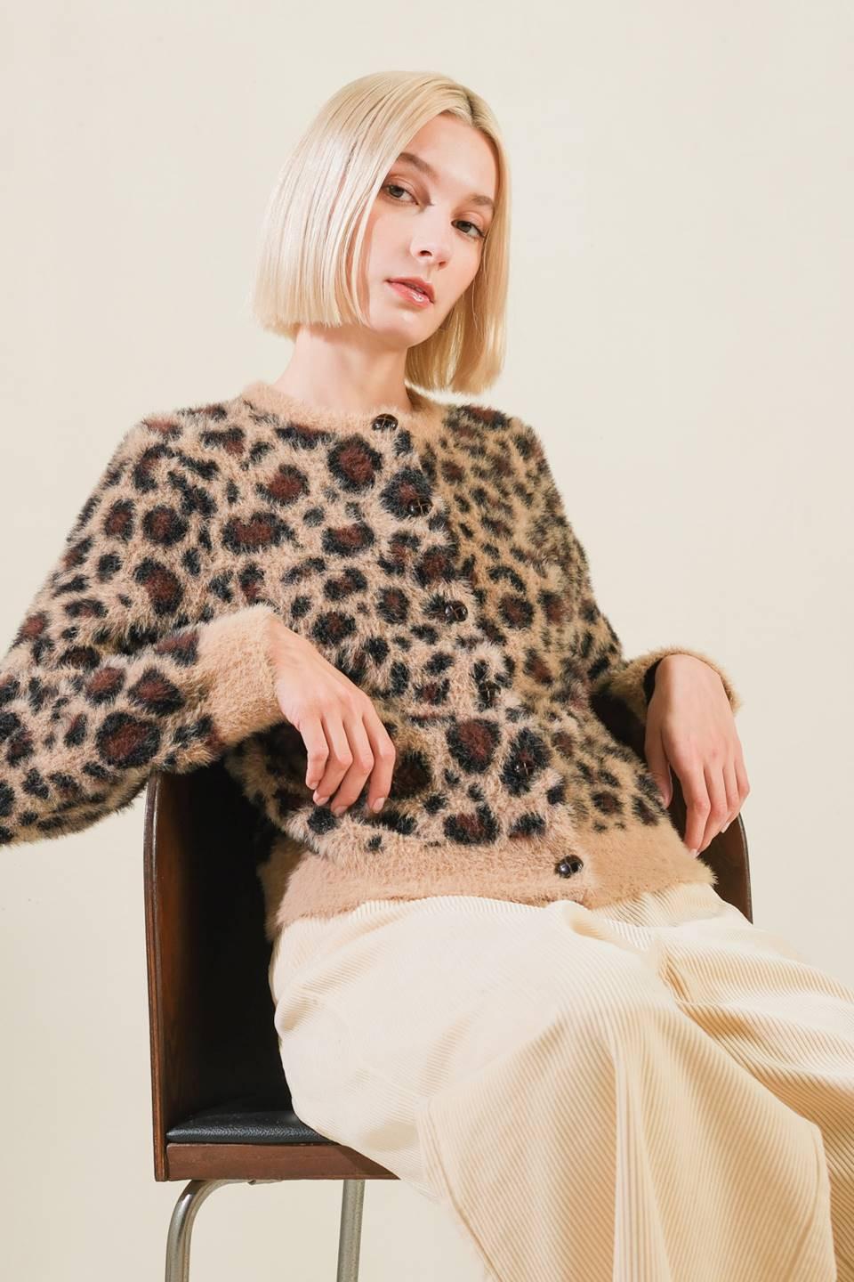 Making Love Sweater Cardigan in taupe black, view 7 — Soul Flow Apparel