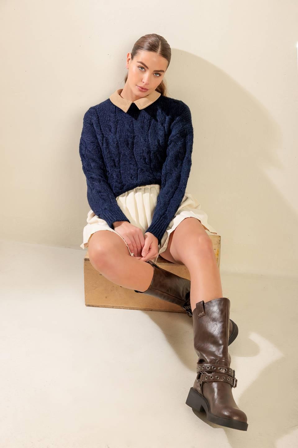 Totally Smitten Pullover Sweater Top in navy camel, view 5 — Soul Flow Apparel