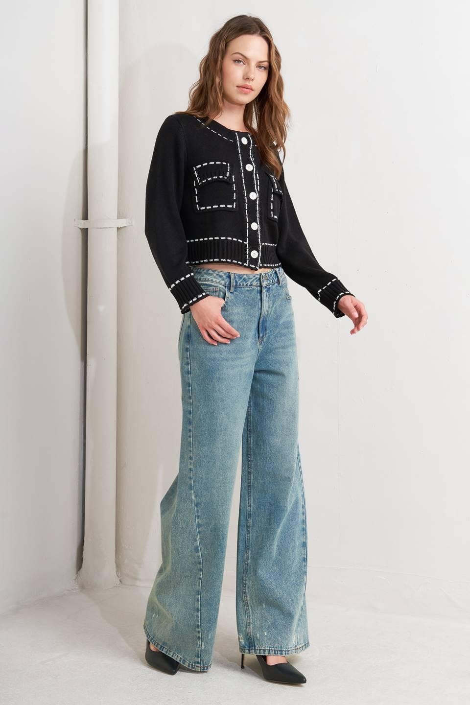 Mono Frame Sweater Knit Top in black white, view 3 — Soul Flow Apparel