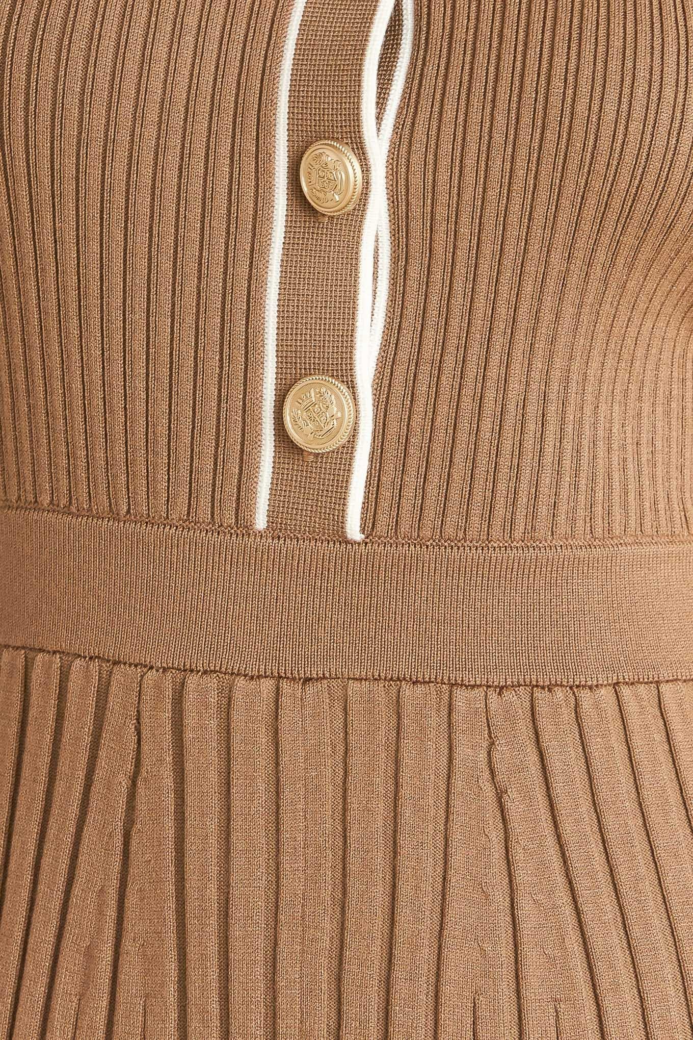 Parisian Inspired Style Sweater Knit Midi Dress in camel white, fabric swatch — Soul Flow Apparel