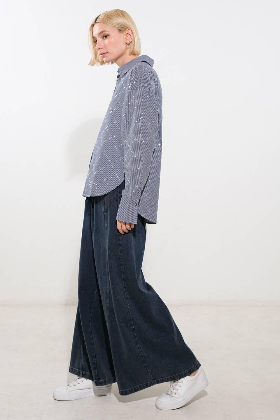 Graceful Appearance Woven Top in navy white, view 3 — Soul Flow Apparel