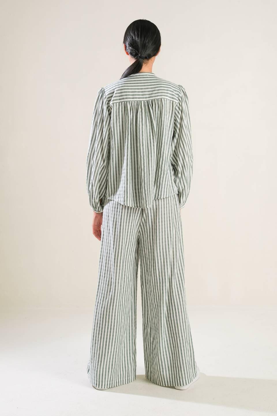 Made Me Realize Peasant Top in green, view 6 — Soul Flow Apparel