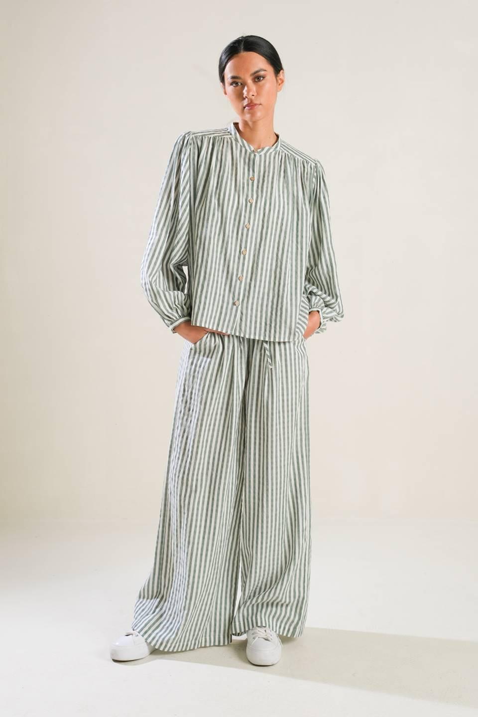 Made Me Realize Peasant Top in green, view 7 — Soul Flow Apparel