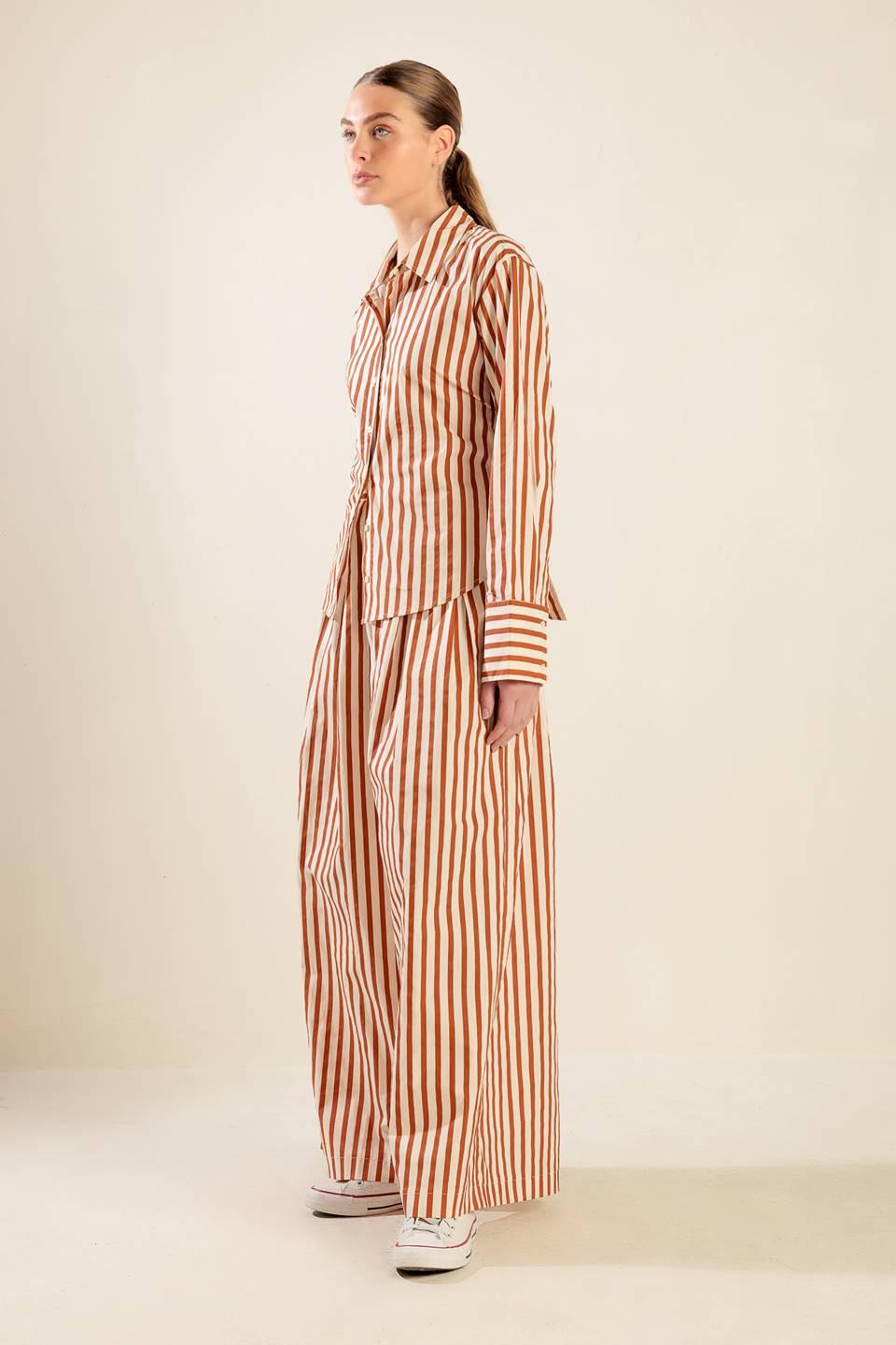 Pieces of My Heart Woven Top in taupe rust, view 3 — Soul Flow Apparel
