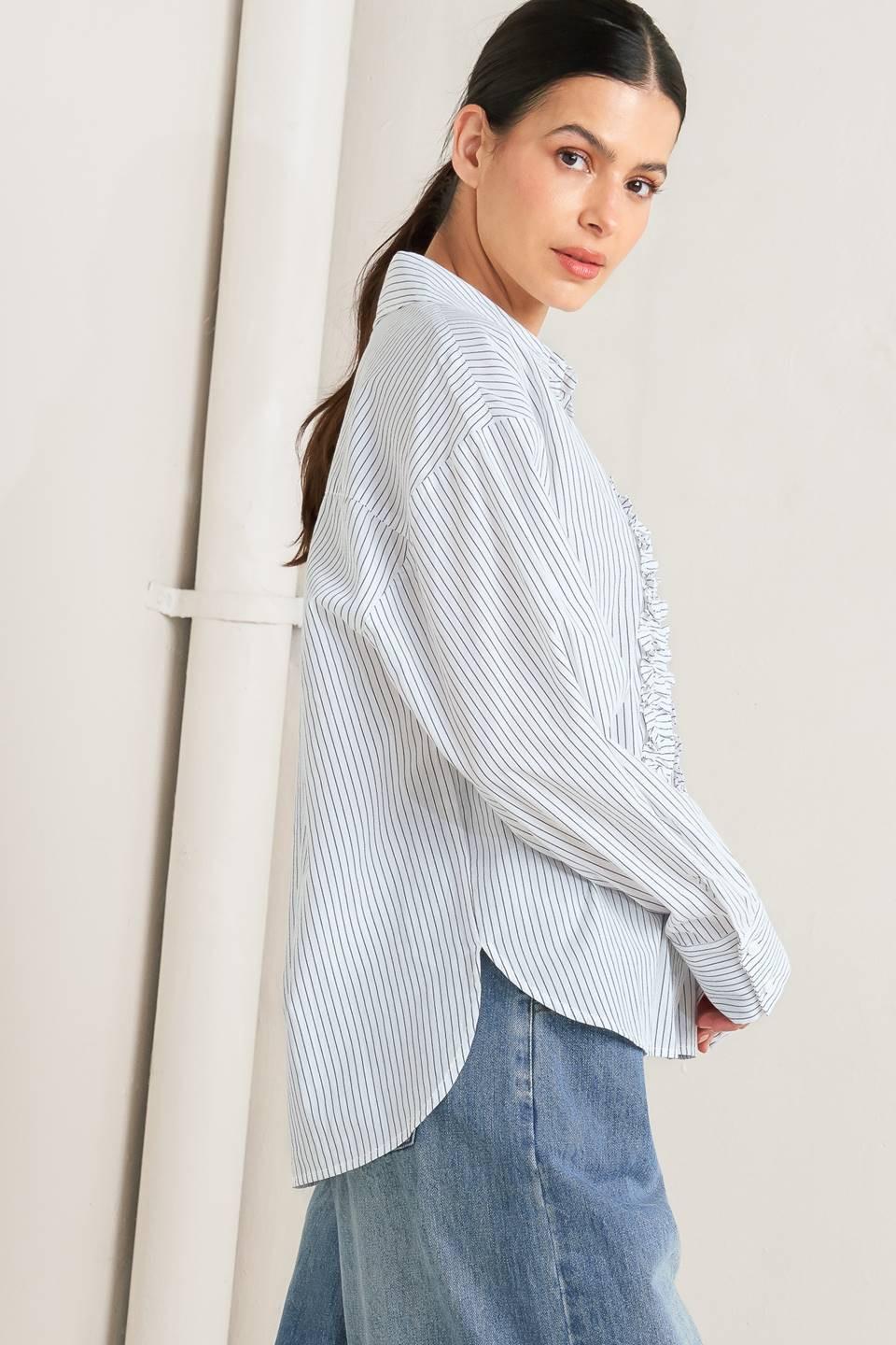 Daylight Edge Woven Top in white charcoal, view 2 — Soul Flow Apparel