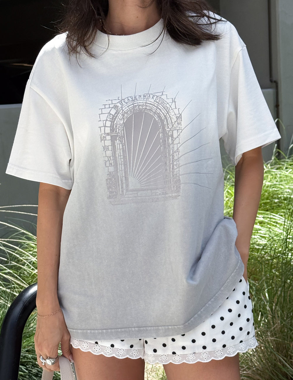 Heavenward Heavyweight Tee – Christian T-Shirt