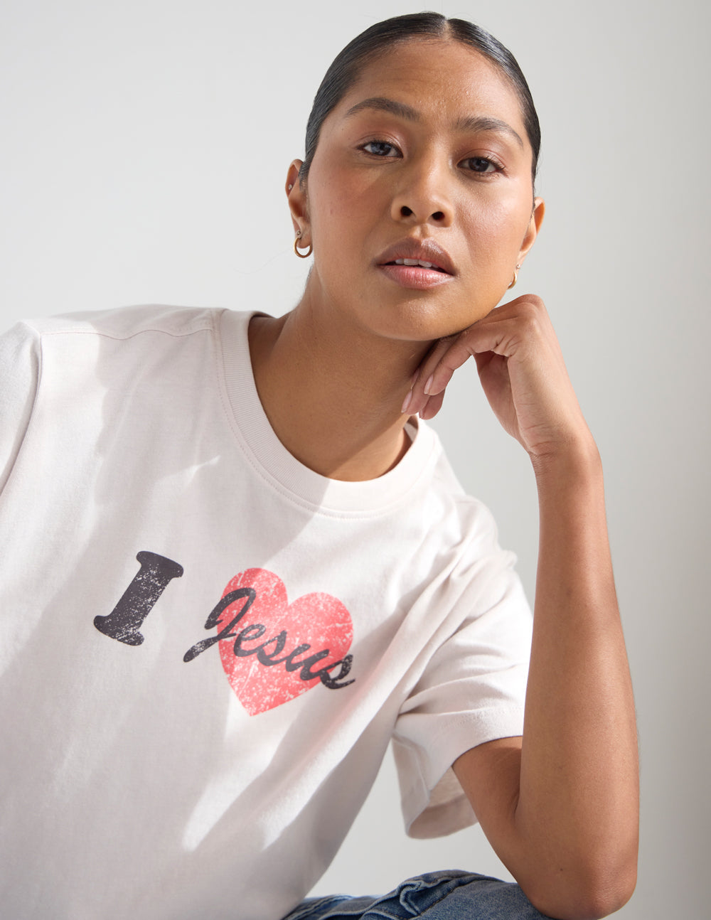 I Love Jesus Cropped Women's Tee – Christian T-Shirt