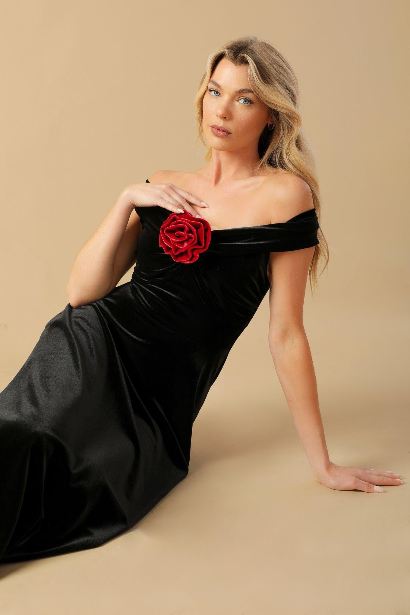 Be There for You Velvet Midi Dress in black red, view 1 — Soul Flow Apparel