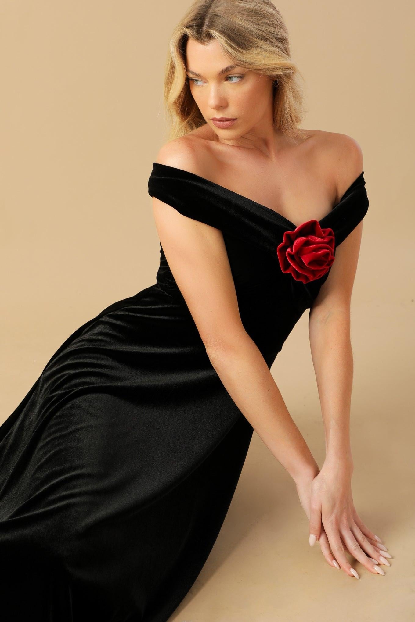 Be There for You Velvet Midi Dress in black red, view 6 — Soul Flow Apparel